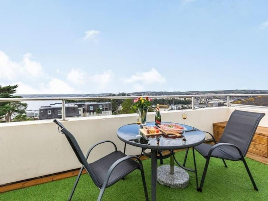 Ferienwohnung Number 7 Torquay Stunning Sea Views Exterior foto